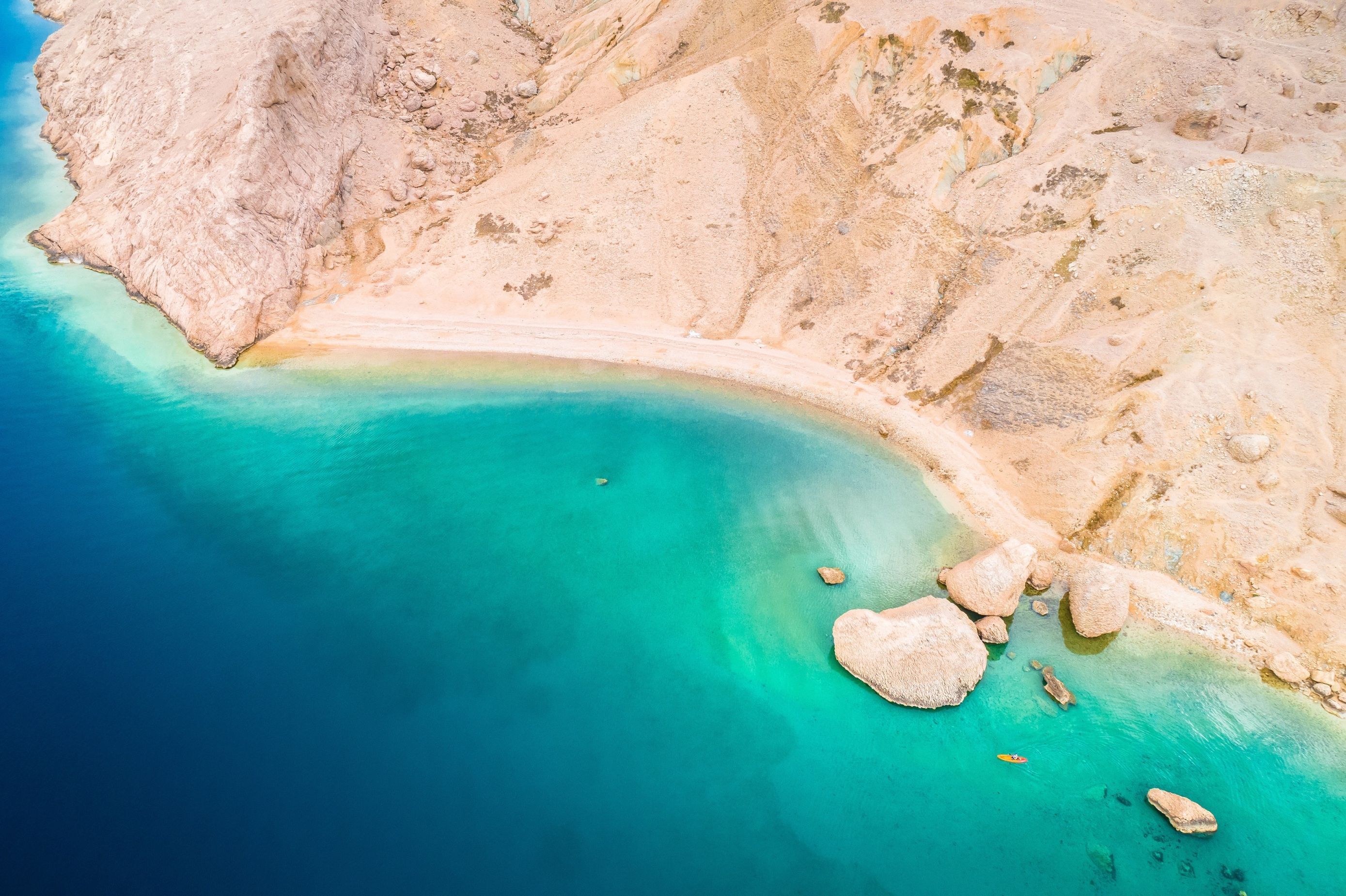 Robinzonska plaža na otoku Pagu za vse tiste, ki ne marajo gneče