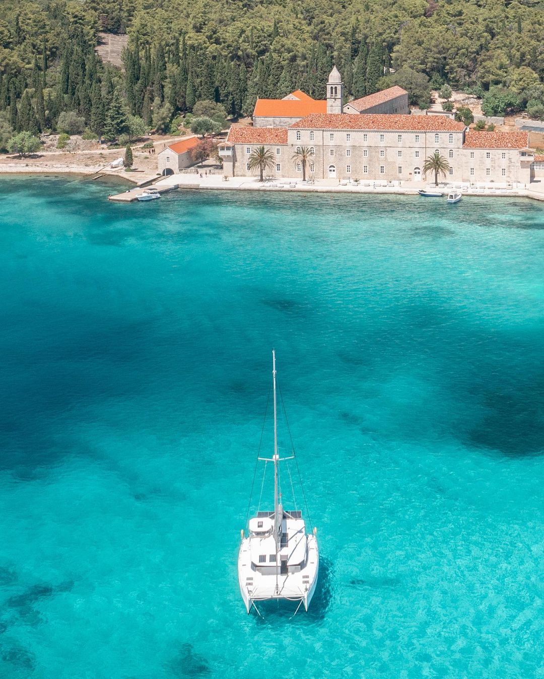 INSTA(NT) TRAVEL: Ste vedeli, da na Hrvaškem obstaja otok jelenov?