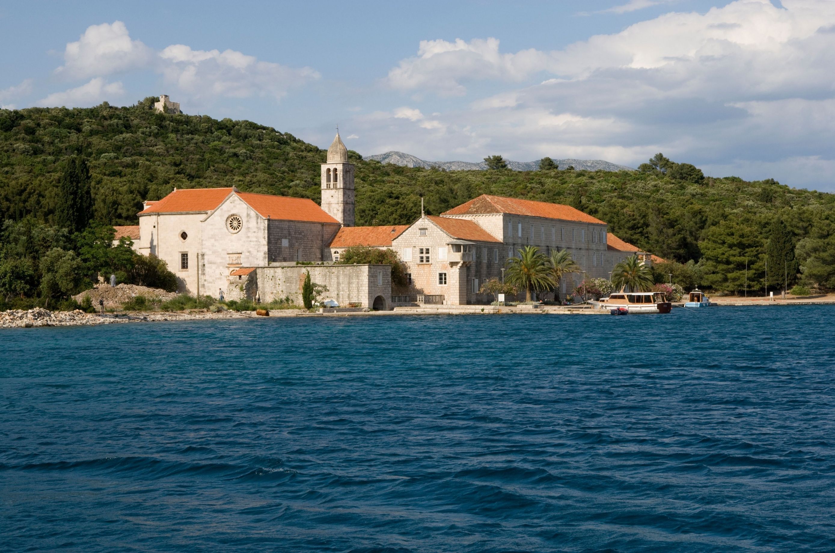 INSTA(NT) TRAVEL: Ste vedeli, da na Hrvaškem obstaja otok jelenov?