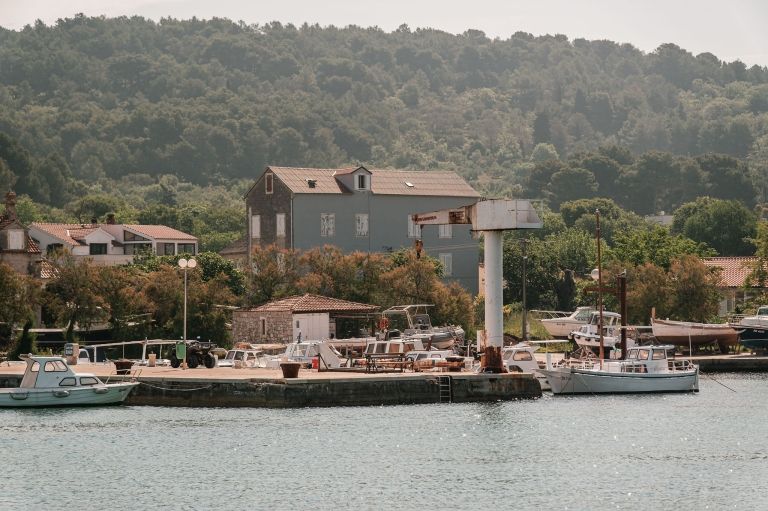 otok zlarin