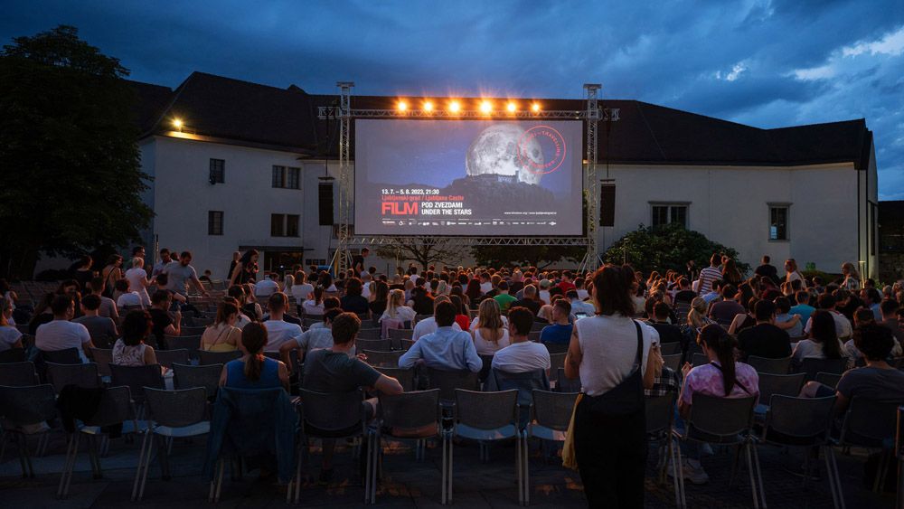 Prihaja že tradicionalni filmski festival Film pod zvezdami. Imamo podrobnosti!