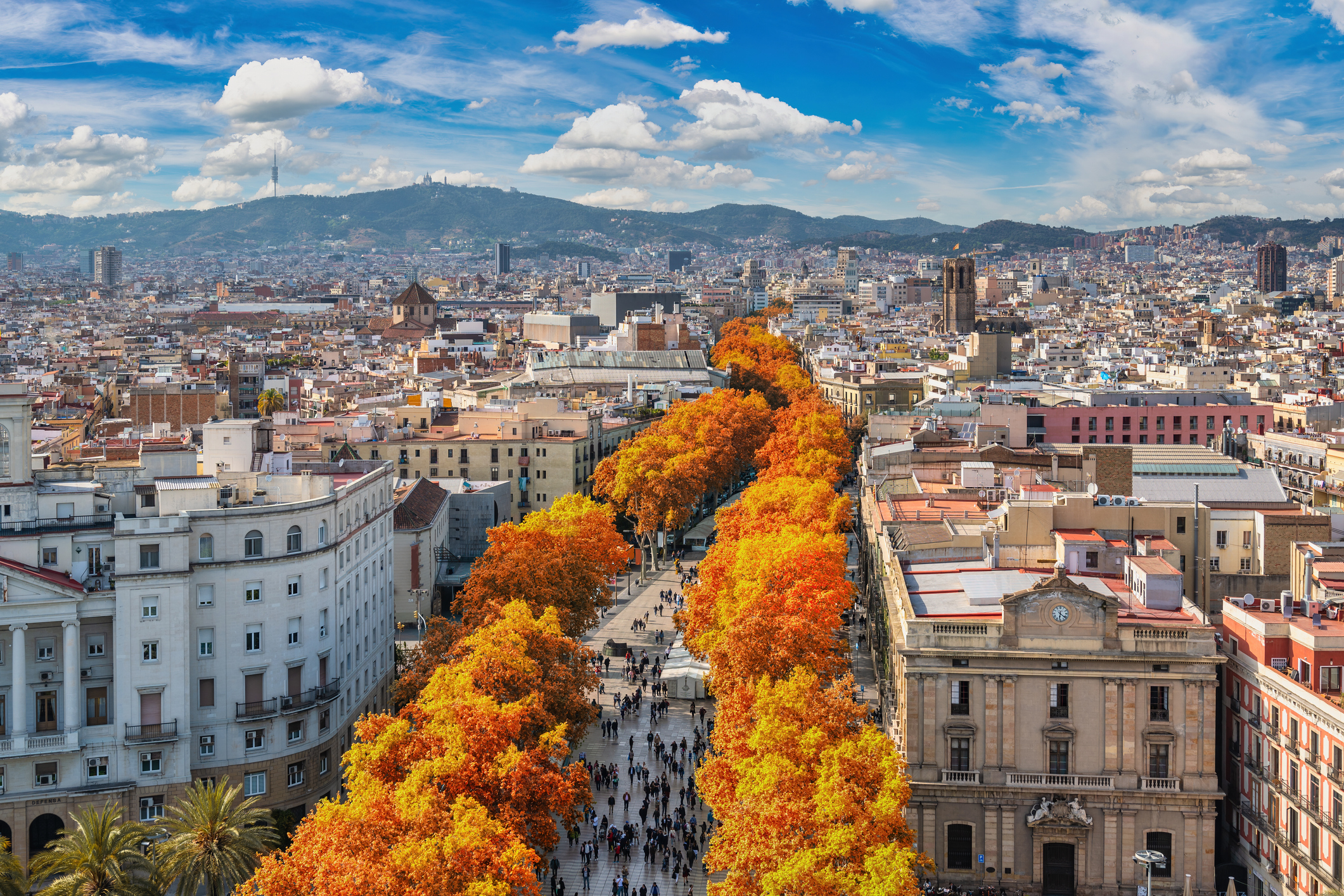 Barcelona_iStock-1338651203