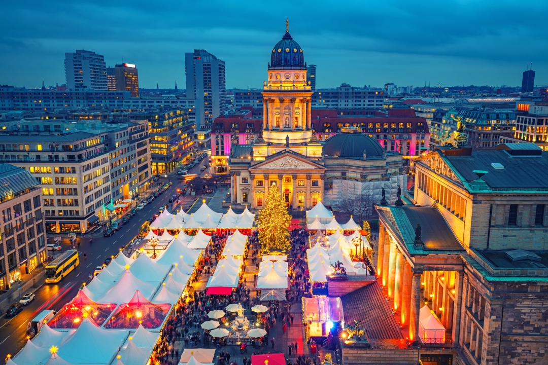 Berlin advent_foto_sborisov_iStock-868695316