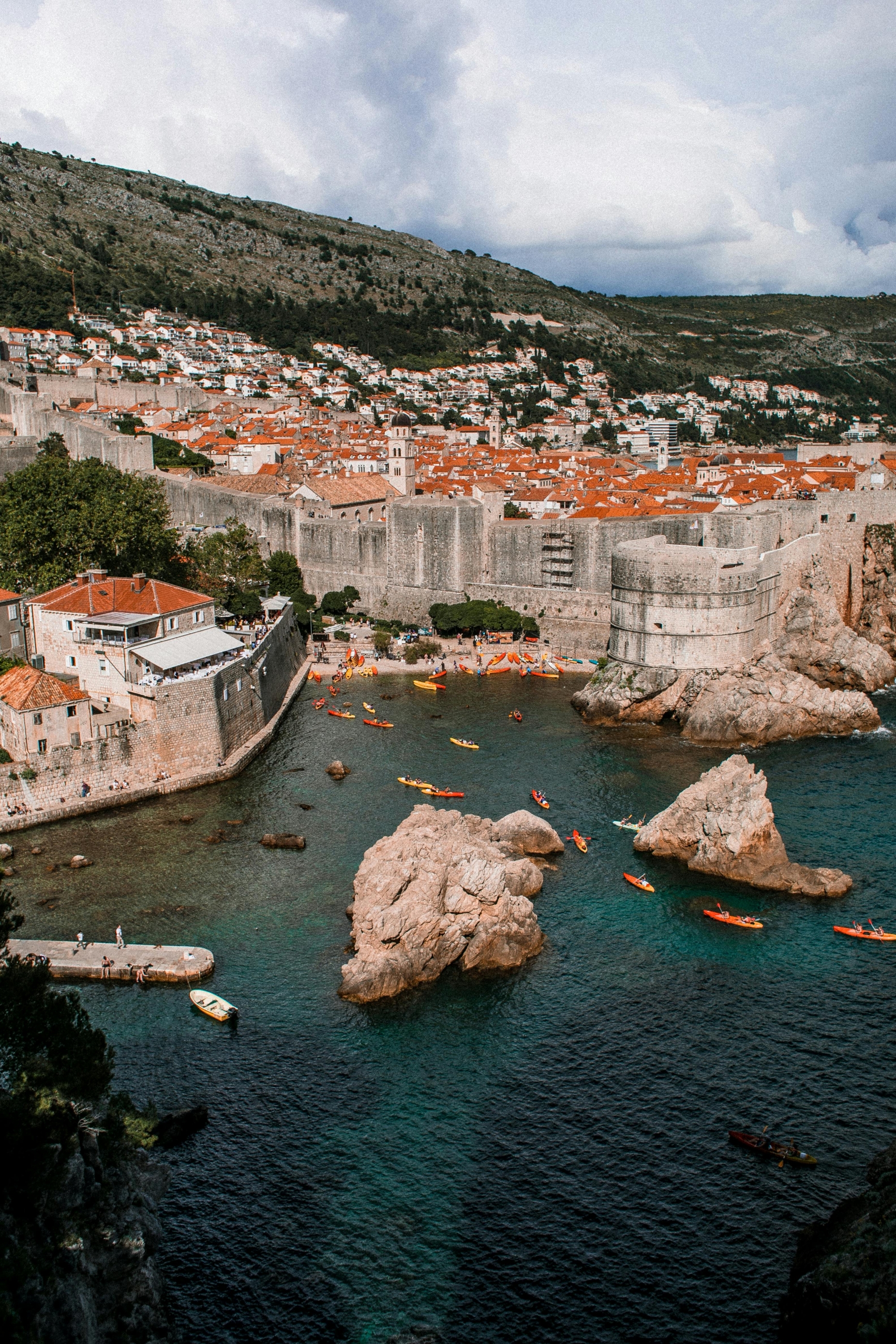 Dubrovnik_pexels-rachel-claire-4819352